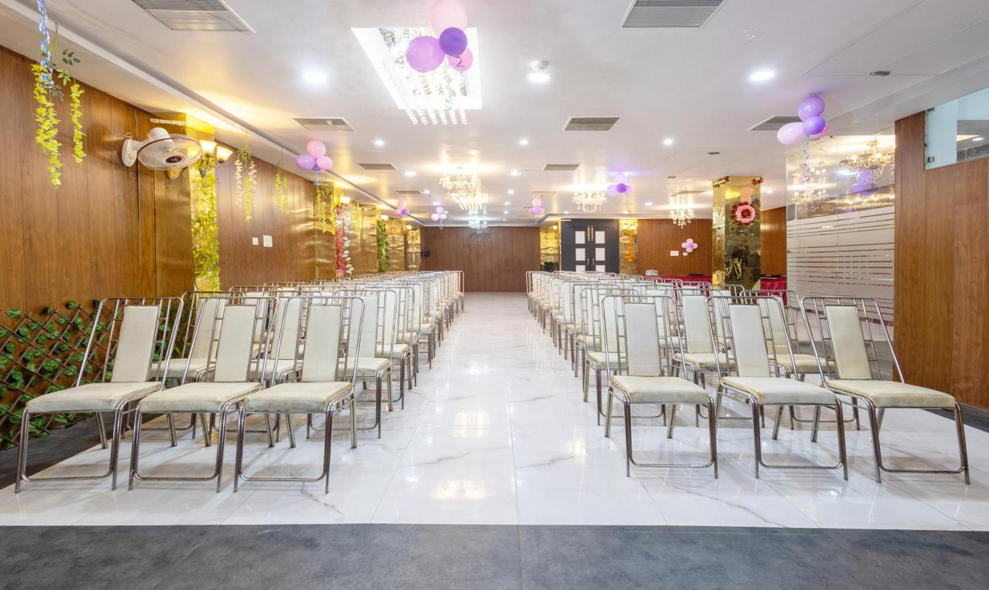 Hotel Treebo Shakuntalam, Near Lucknow Airport Esterno foto
